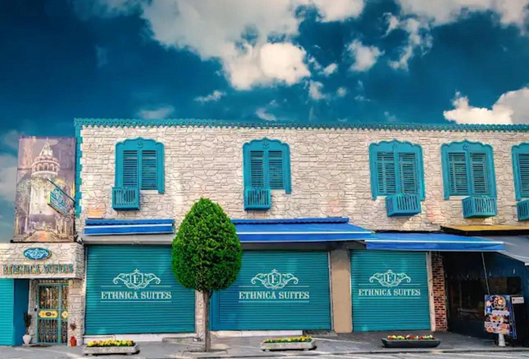 Resto * Istanboel